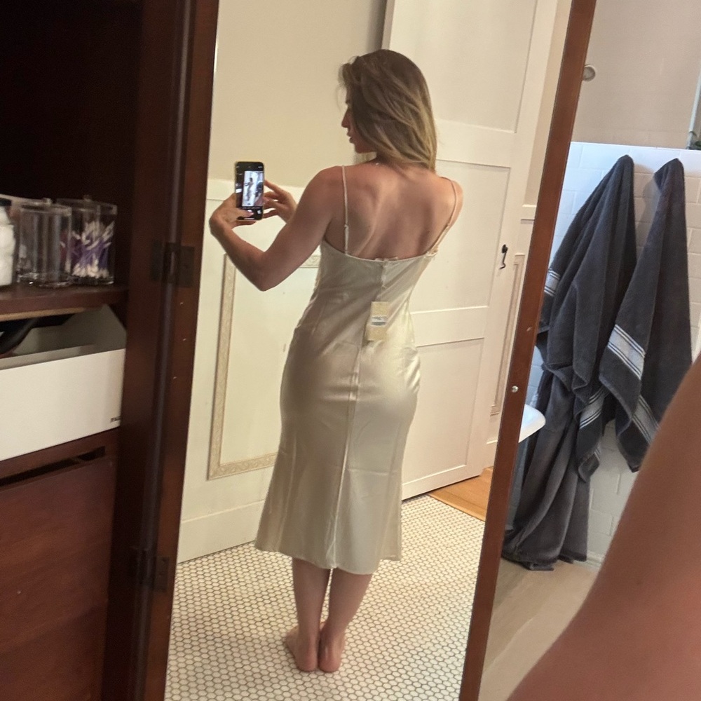 Tabitha Cowl Neck Midi Dress - Picture 3 of 7